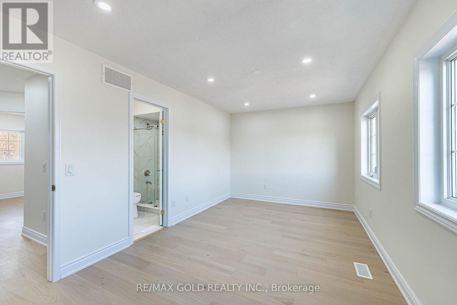 110 Sandyshores Drive, Brampton, Ontario  L6R 2M3 - Photo 23 - W12903900