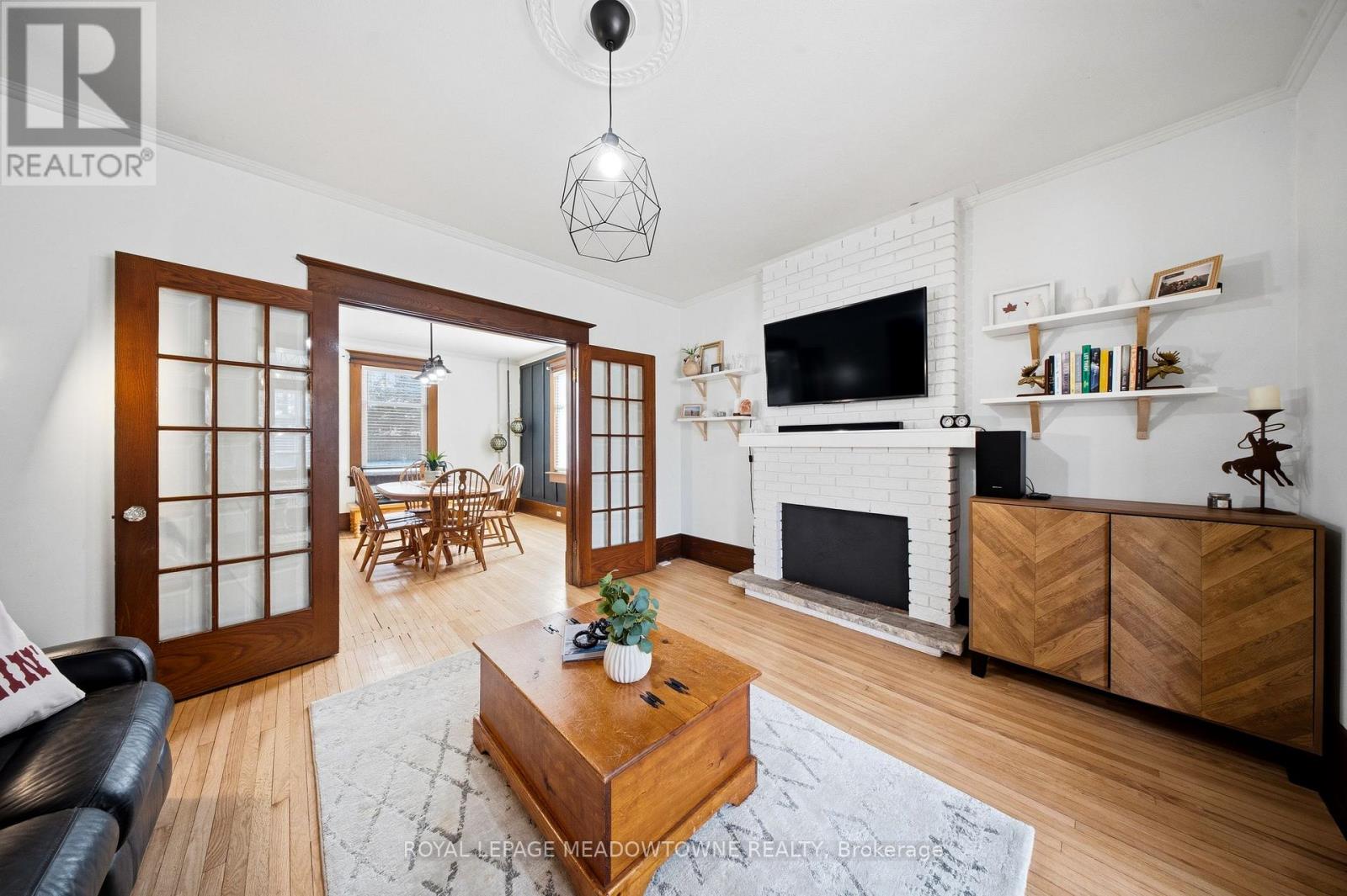 43 Frederick Street, Halton Hills, Ontario  L7J 2B9 - Photo 12 - W12904000