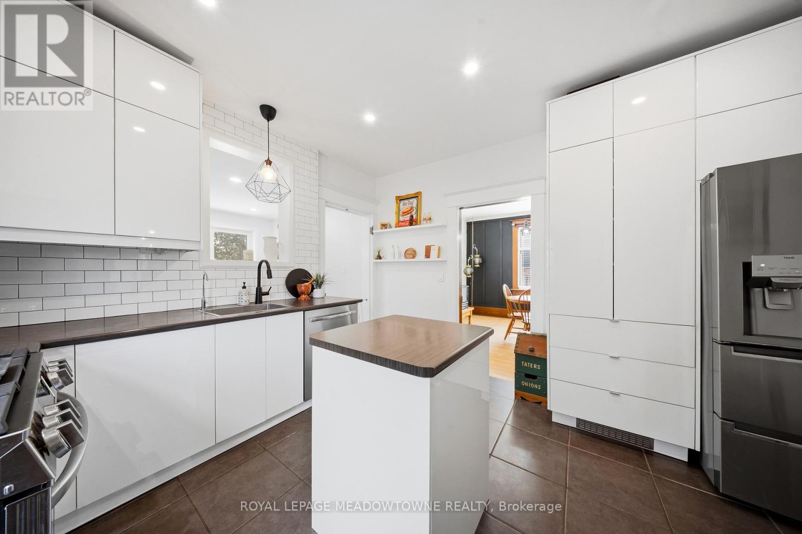 43 Frederick Street, Halton Hills, Ontario  L7J 2B9 - Photo 18 - W12904000