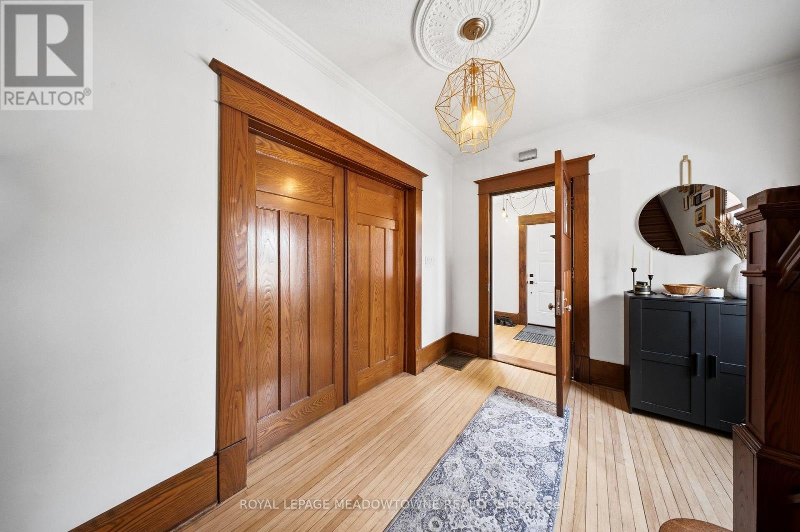 43 Frederick Street, Halton Hills, Ontario  L7J 2B9 - Photo 23 - W12904000