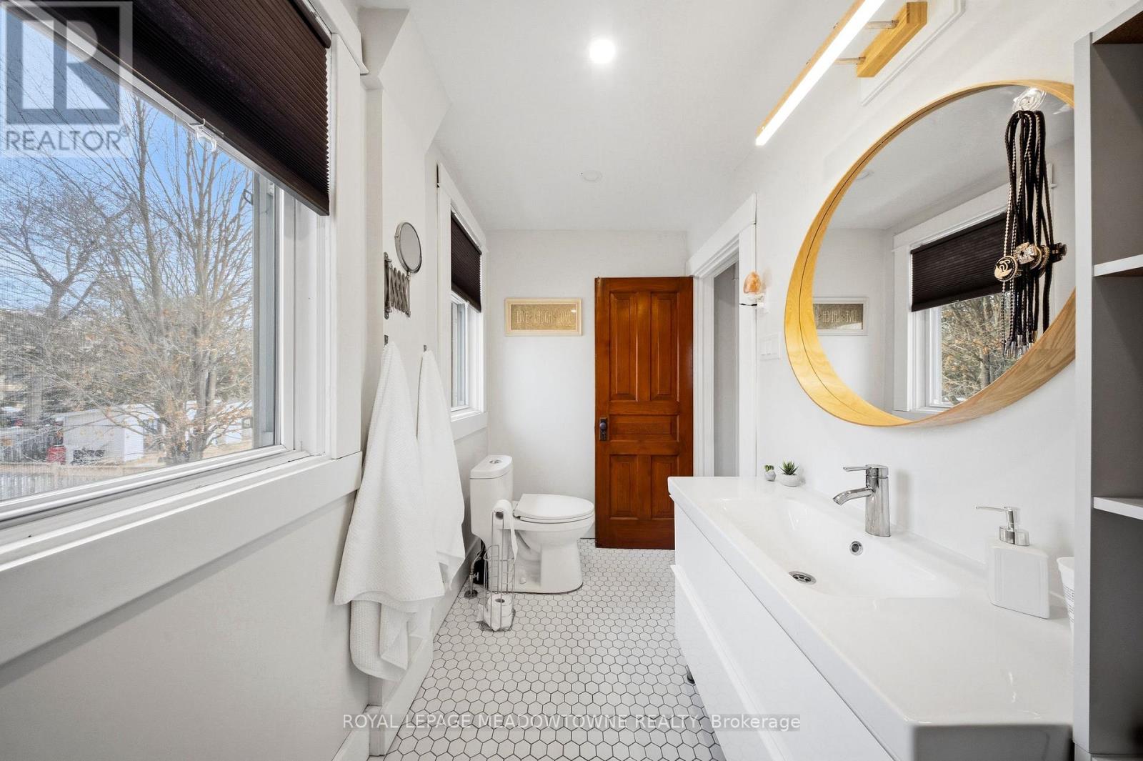 43 Frederick Street, Halton Hills, Ontario  L7J 2B9 - Photo 35 - W12904000