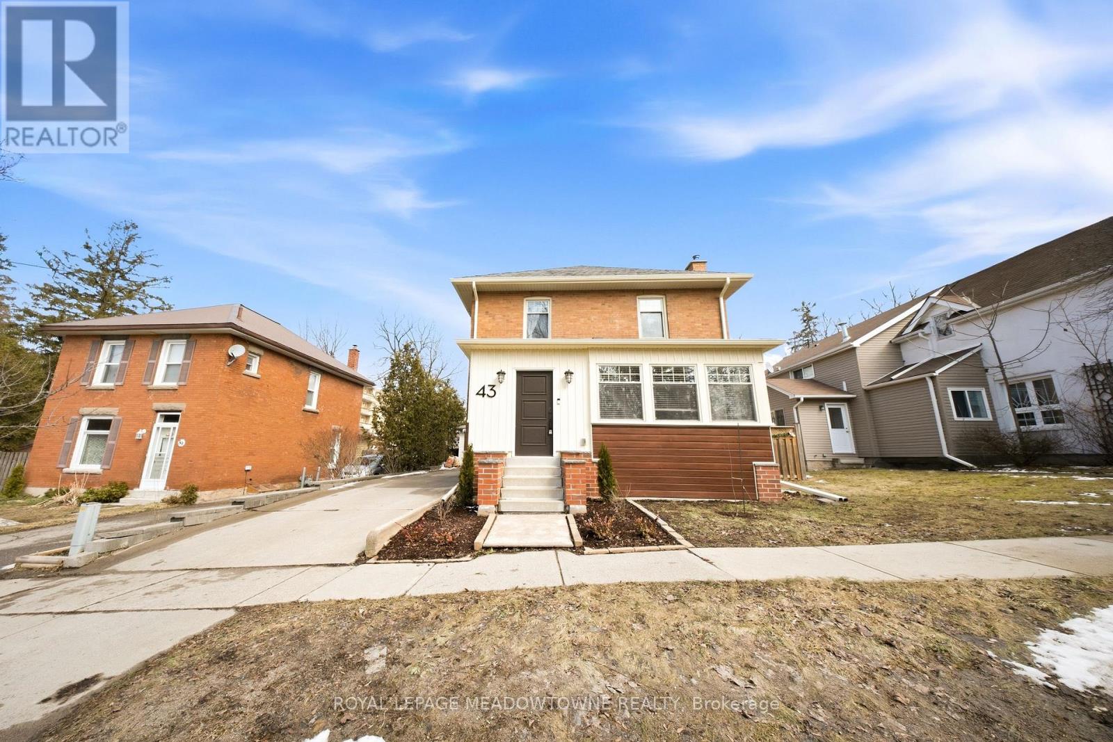 43 Frederick Street, Halton Hills, Ontario  L7J 2B9 - Photo 4 - W12904000