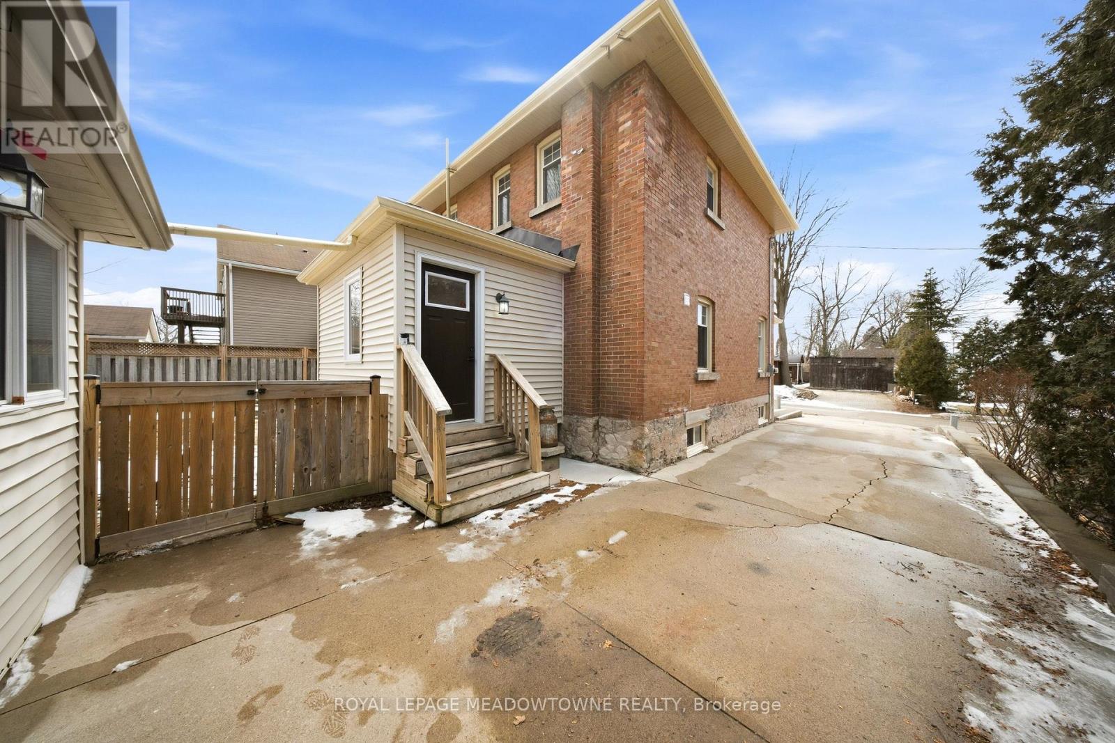 43 Frederick Street, Halton Hills, Ontario  L7J 2B9 - Photo 44 - W12904000