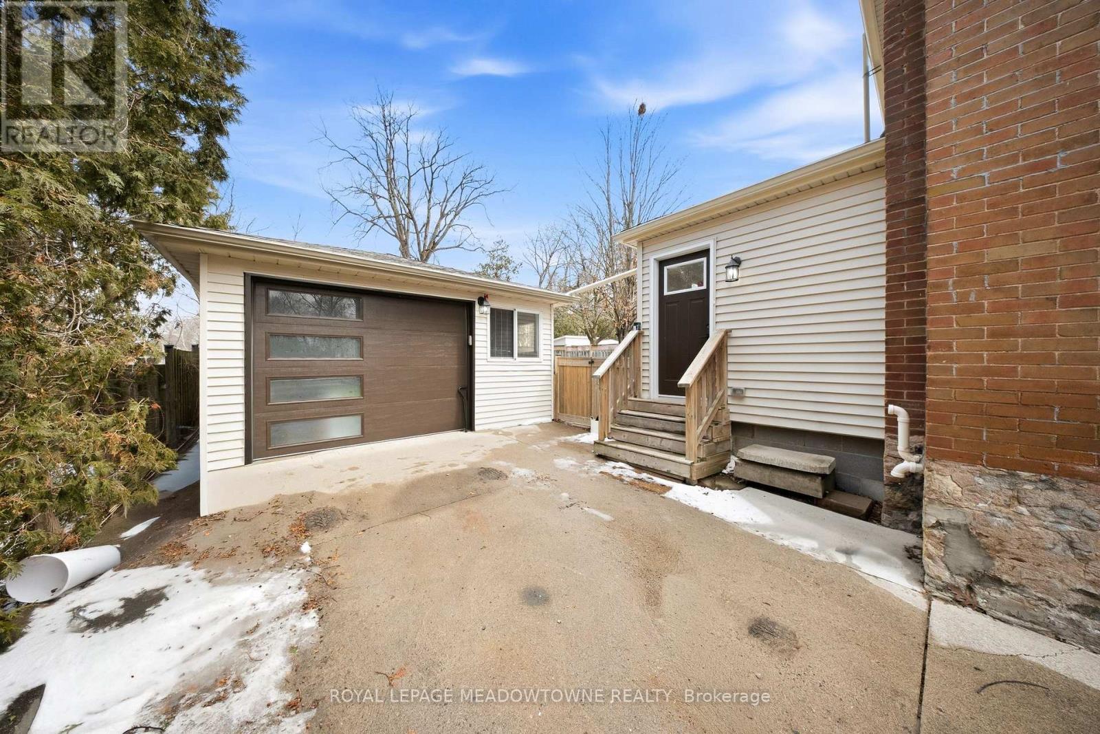 43 Frederick Street, Halton Hills, Ontario  L7J 2B9 - Photo 45 - W12904000