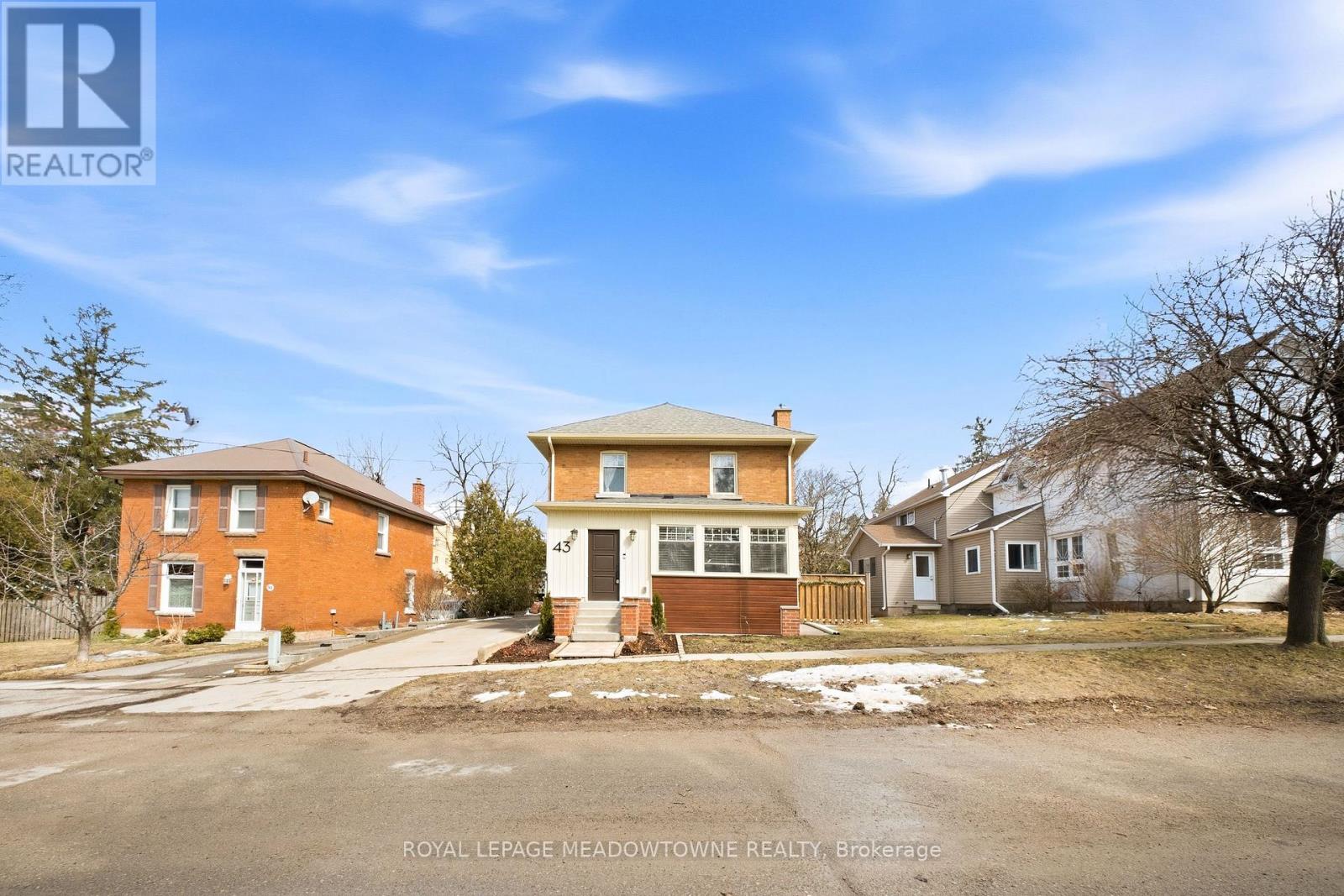 43 Frederick Street, Halton Hills, Ontario  L7J 2B9 - Photo 6 - W12904000