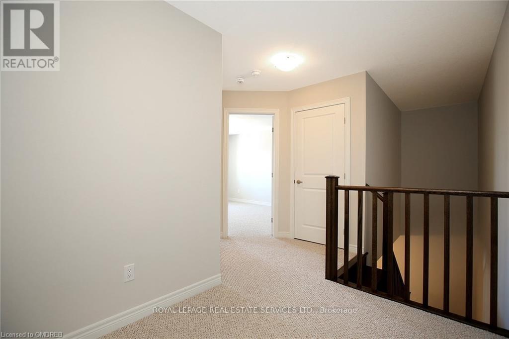 2307 Natasha Circle, Oakville, Ontario  L6M 1P2 - Photo 15 - W12904012