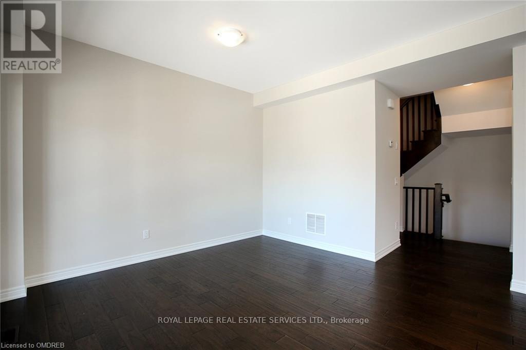 2307 Natasha Circle, Oakville, Ontario  L6M 1P2 - Photo 8 - W12904012