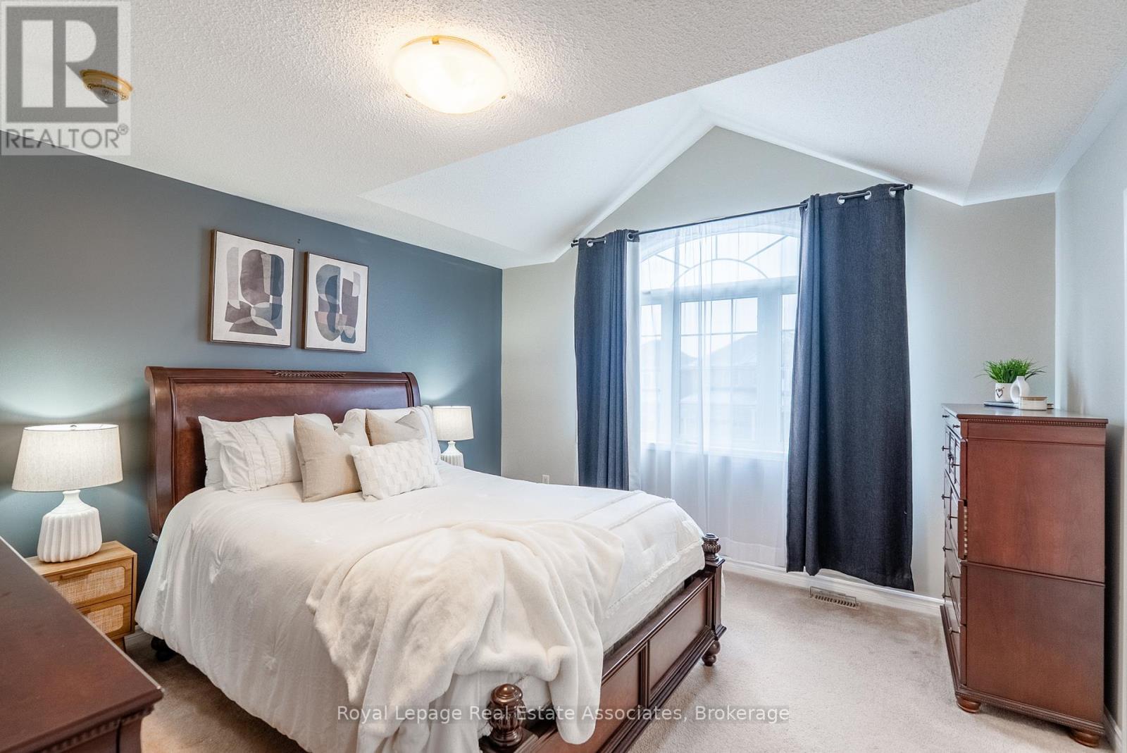 46 Dehaviland Crescent, Brampton, Ontario  L6X 0M9 - Photo 22 - W12904024