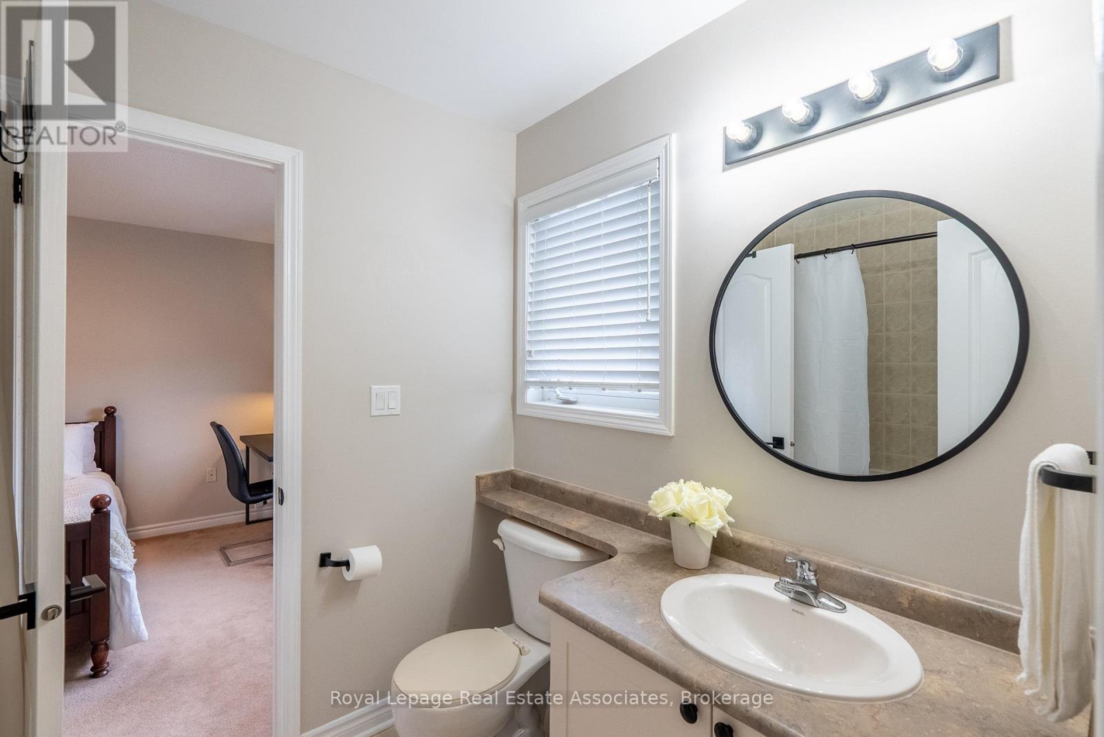 46 Dehaviland Crescent, Brampton, Ontario  L6X 0M9 - Photo 31 - W12904024