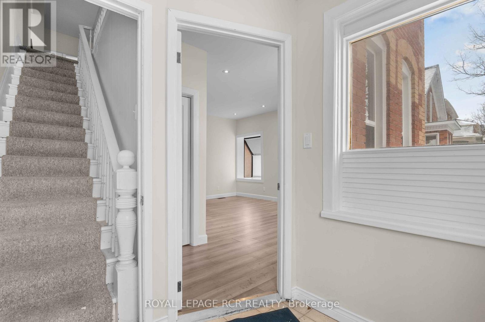 1 - 32 First Avenue, Orangeville, Ontario  L9W 1H8 - Photo 8 - W12904032