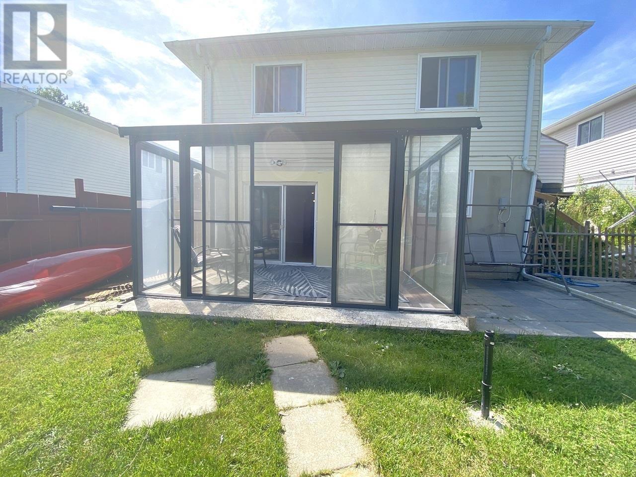 37 Ste. Camillus Cres, Elliot Lake, Ontario  P5A 3J8 - Photo 34 - SM260503