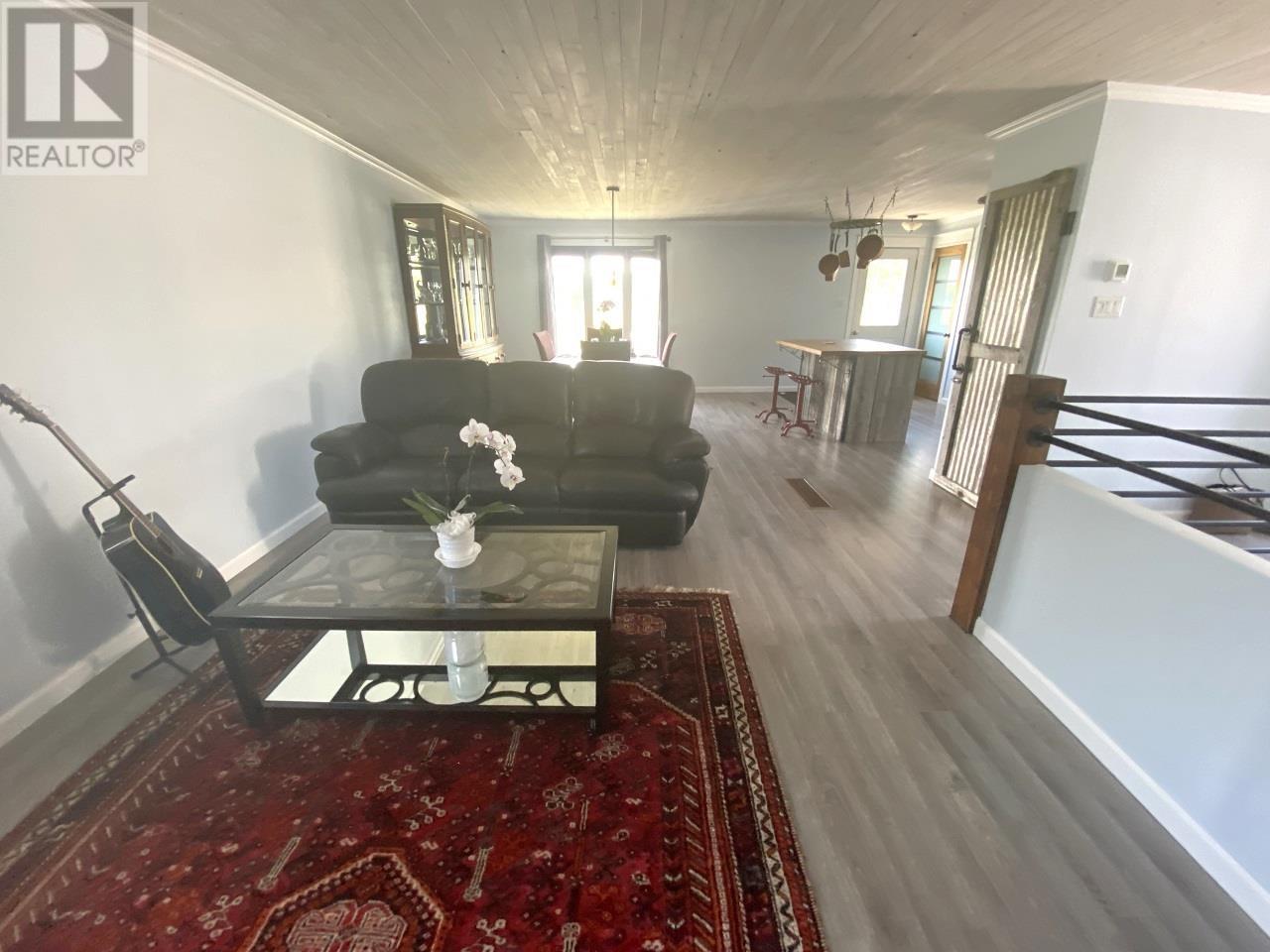 37 Ste. Camillus Cres, Elliot Lake, Ontario  P5A 3J8 - Photo 9 - SM260503