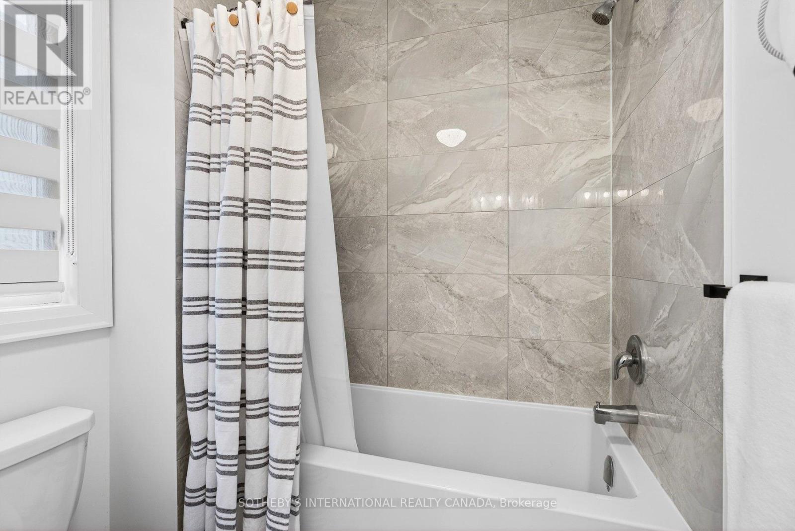 115 Avanti Crescent, Hamilton, Ontario  L8B 1W7 - Photo 28 - X12903934