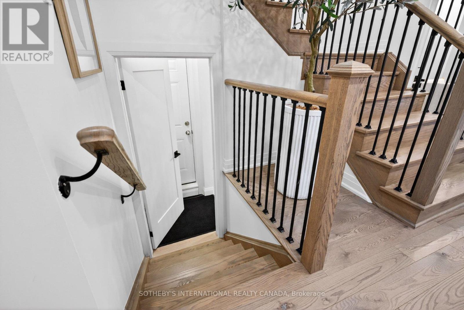 115 Avanti Crescent, Hamilton, Ontario  L8B 1W7 - Photo 29 - X12903934