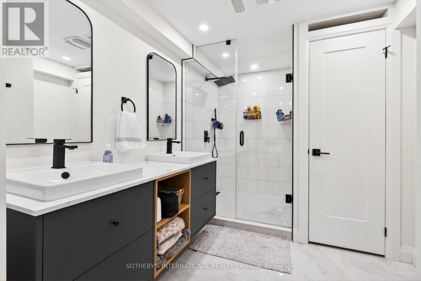 115 Avanti Crescent, Hamilton, Ontario  L8B 1W7 - Photo 35 - X12903934