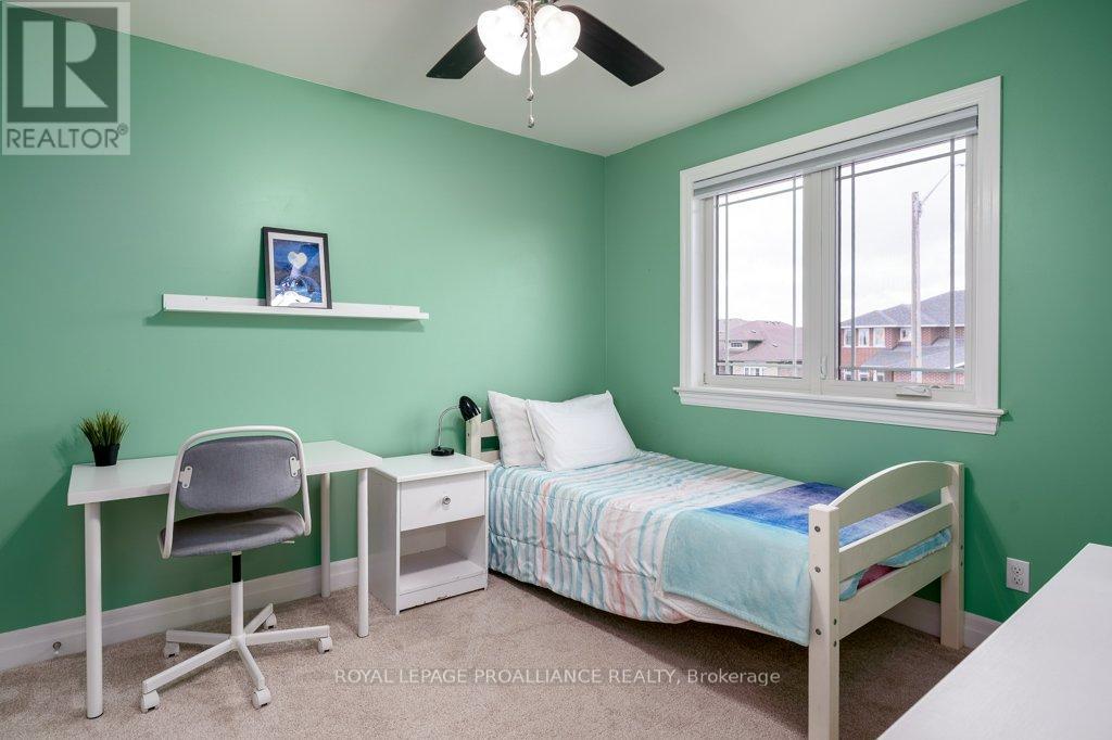 60 Crews Crescent, Quinte West, Ontario  K8V 0G4 - Photo 36 - X12904092