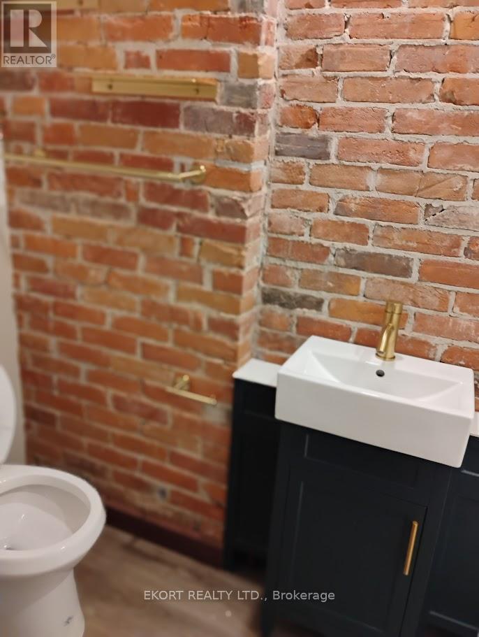 6 - 251 Front Street, Belleville, Ontario  K8N 2Z6 - Photo 8 - X12904128