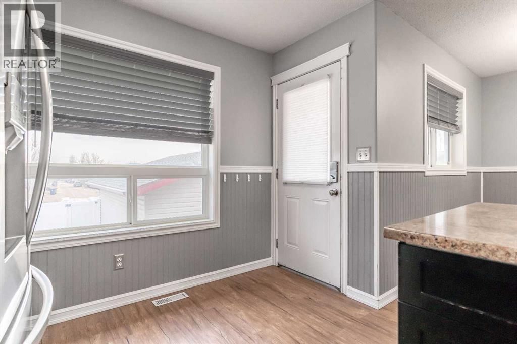 263 Upland Avenue, Brooks, Alberta  T1R 1K1 - Photo 14 - A2279537