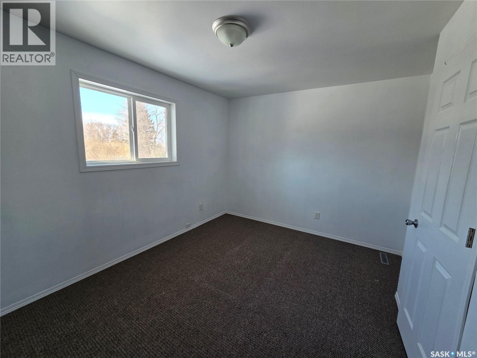 15 Walker Avenue, Yarbo, Saskatchewan  S0A 4V0 - Photo 19 - SK030610