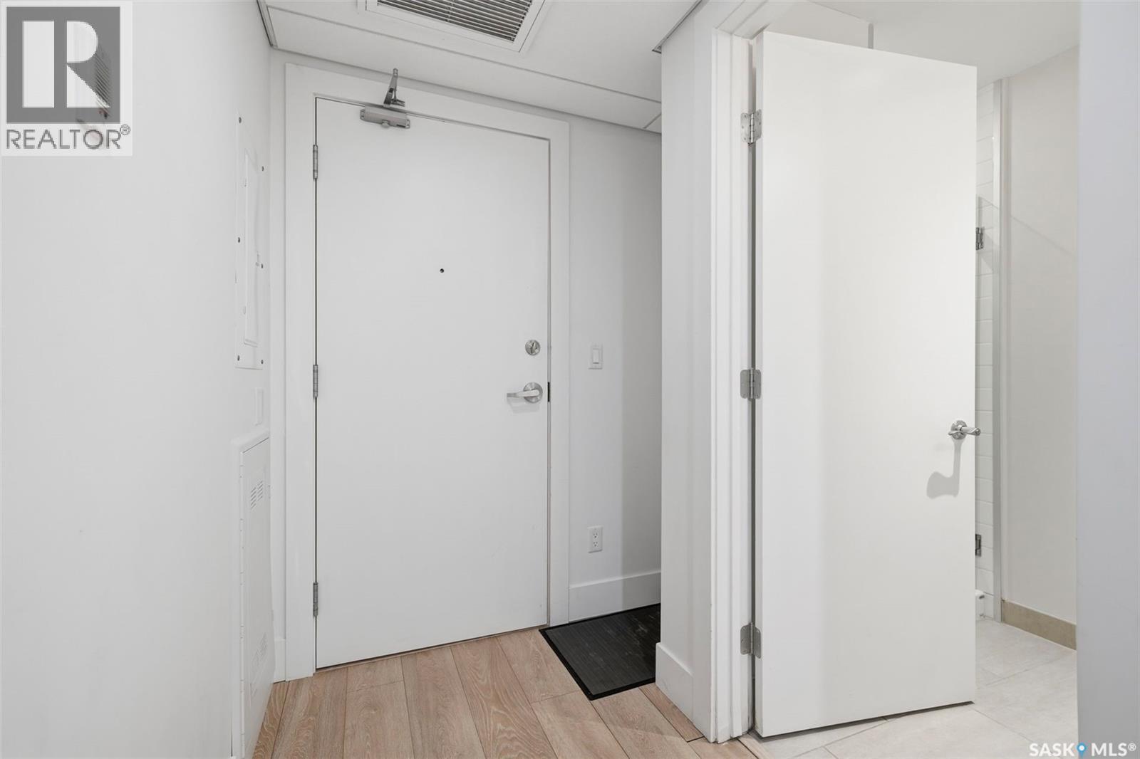 228 404 C Avenue S, Saskatoon, Saskatchewan  S7M 5M9 - Photo 21 - SK030869