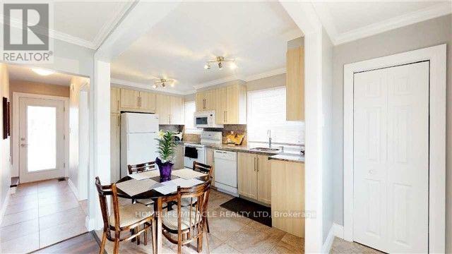 39 Chalfont Road, Toronto, Ontario  M9W 3S4 - Photo 5 - W12903610