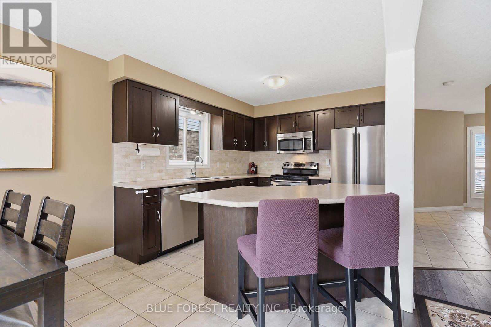 1149 Foxhunt Road, London North, Ontario  N6G 0C7 - Photo 11 - X12904122