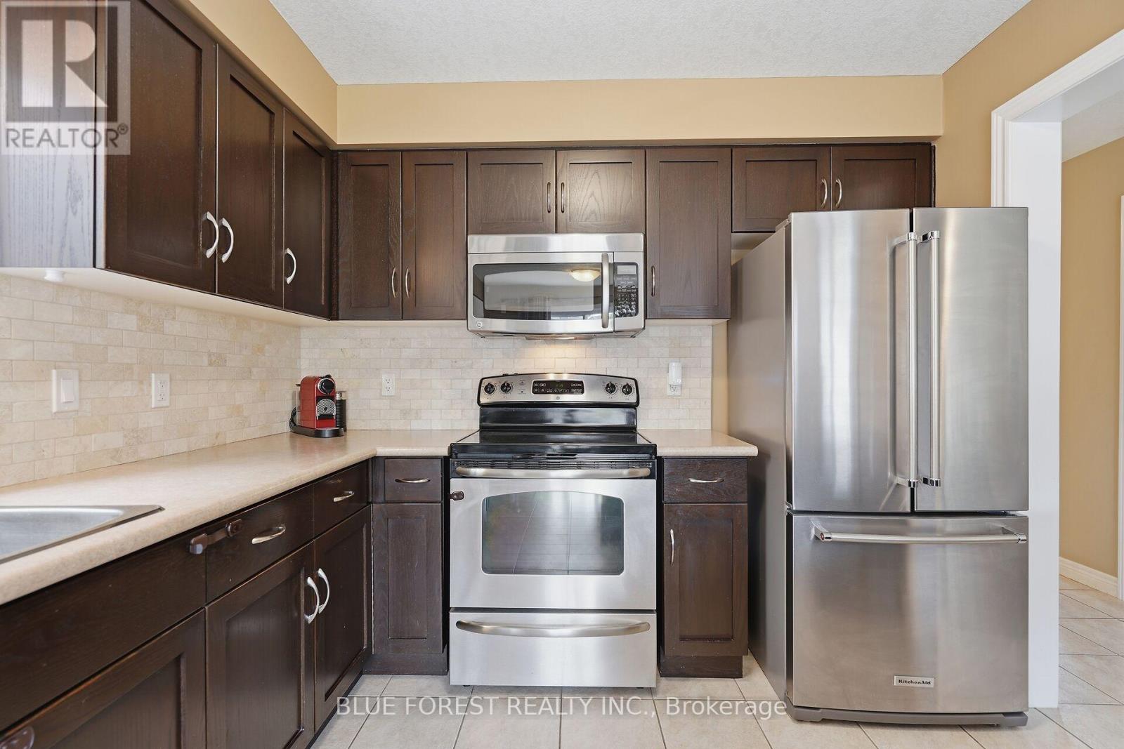 1149 Foxhunt Road, London North, Ontario  N6G 0C7 - Photo 13 - X12904122