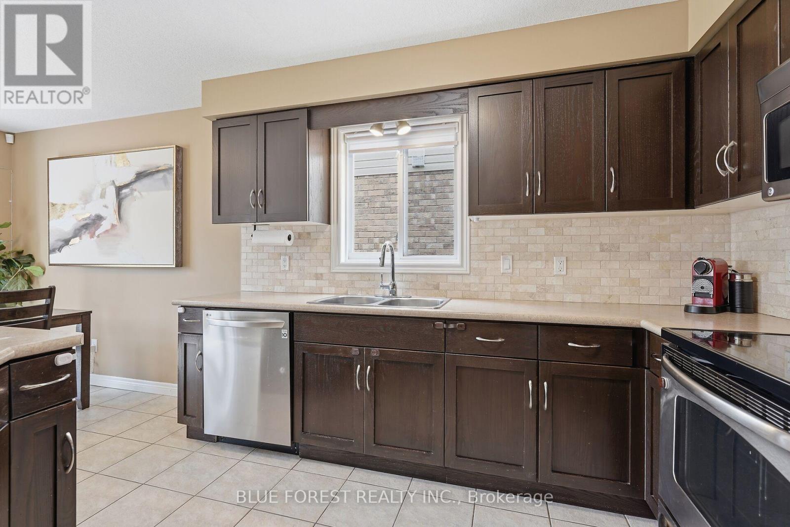 1149 Foxhunt Road, London North, Ontario  N6G 0C7 - Photo 14 - X12904122