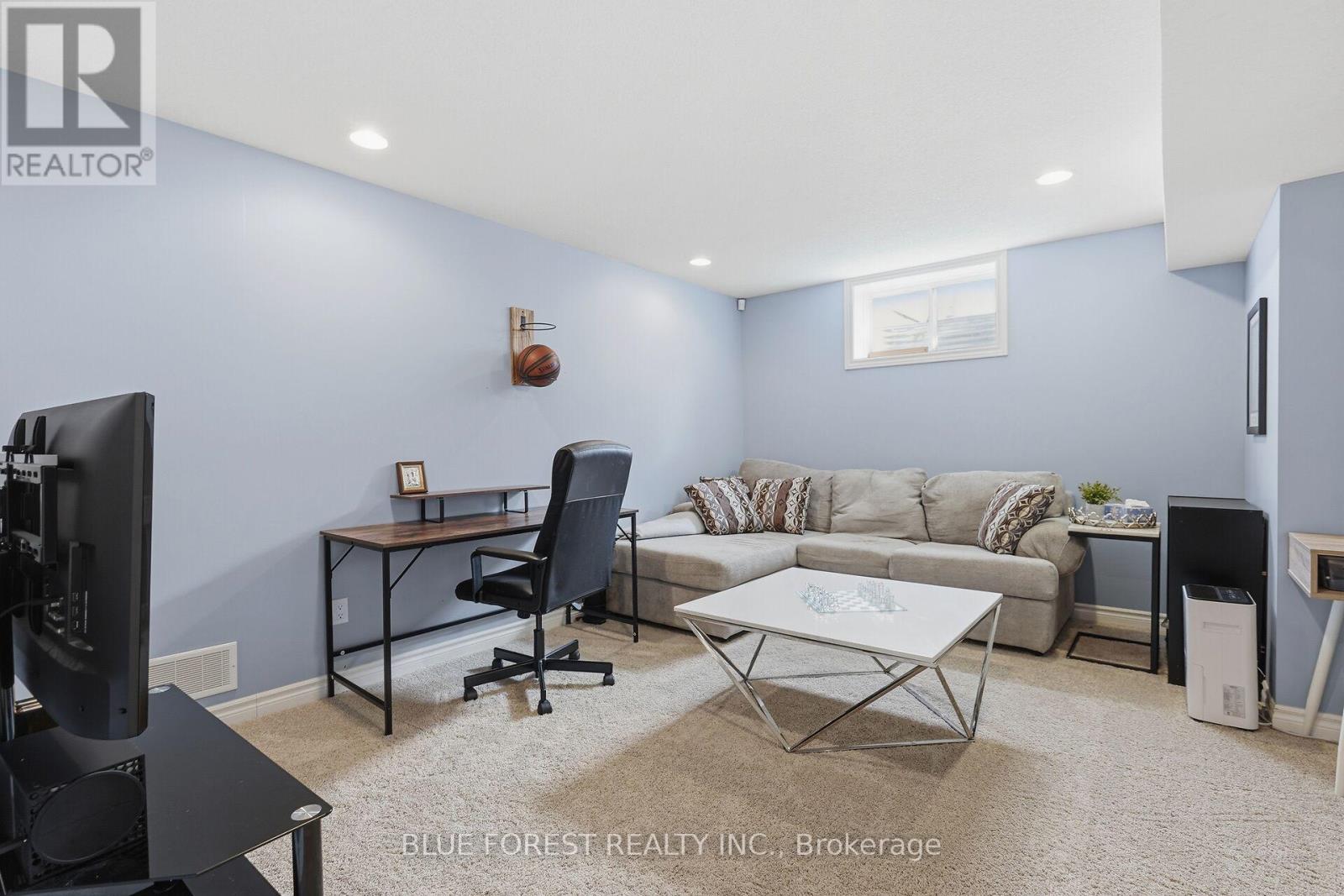 1149 Foxhunt Road, London North, Ontario  N6G 0C7 - Photo 31 - X12904122