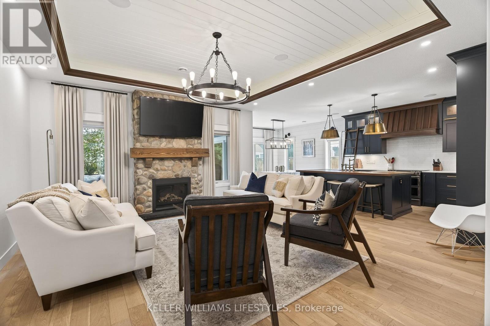 22 Delevan Street, Bluewater, Ontario  N0M 1G0 - Photo 16 - X12904170