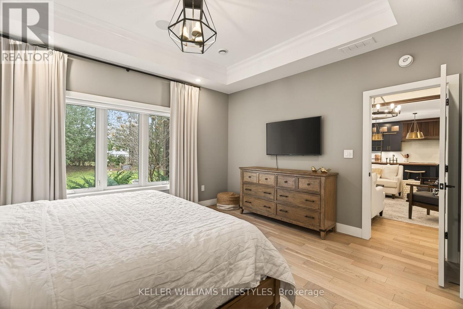 22 Delevan Street, Bluewater, Ontario  N0M 1G0 - Photo 32 - X12904170