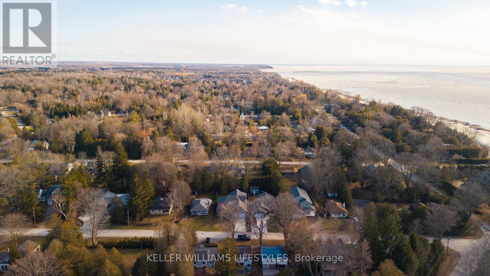 22 Delevan Street, Bluewater, Ontario  N0M 1G0 - Photo 49 - X12904170