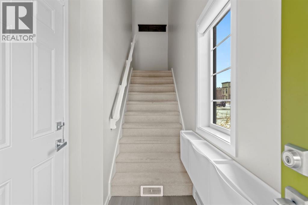 102 Walden Circle Se, Calgary, Alberta  T2X 0Y4 - Photo 6 - A2293914