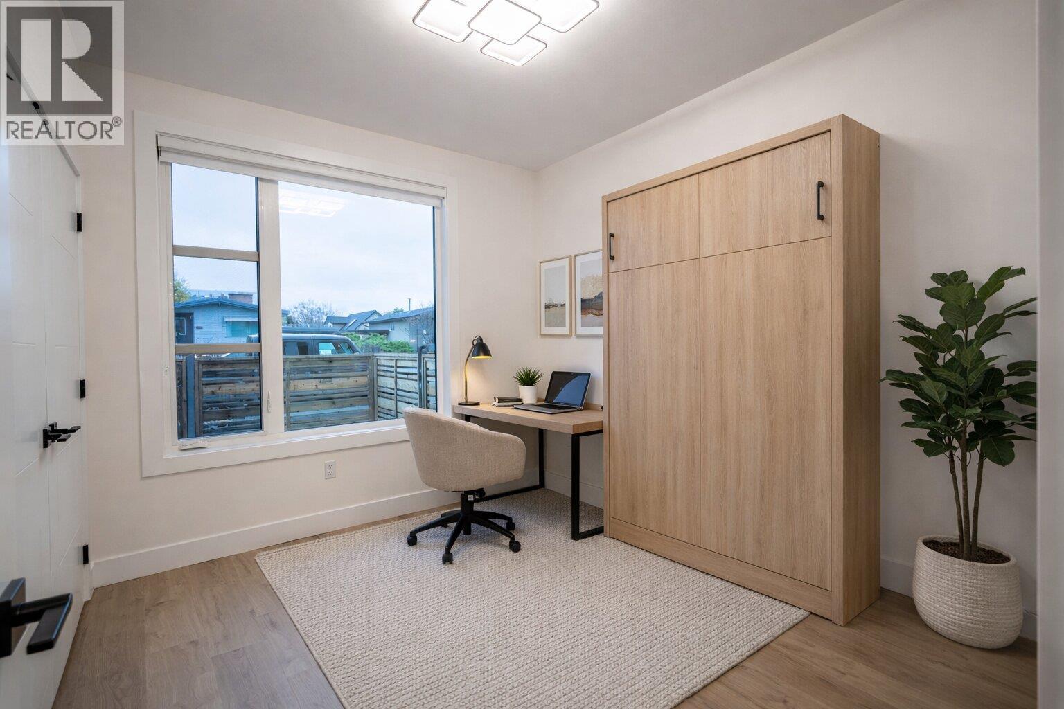 2231 Richter Street, Kelowna, British Columbia V1Y 2N9 - Photo 4 - 10373267