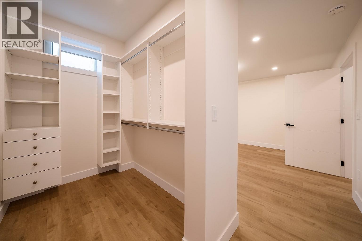 2231 Richter Street, Kelowna, British Columbia V1Y 2N9 - Photo 27 - 10373267