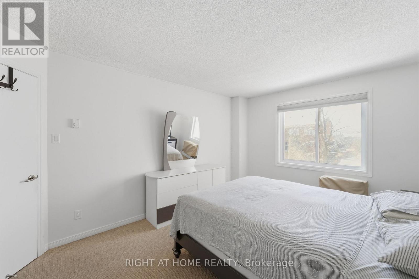 309 - 225 Alvin Road N, Ottawa, Ontario K1K 4H6 - Photo 23 - X12903904