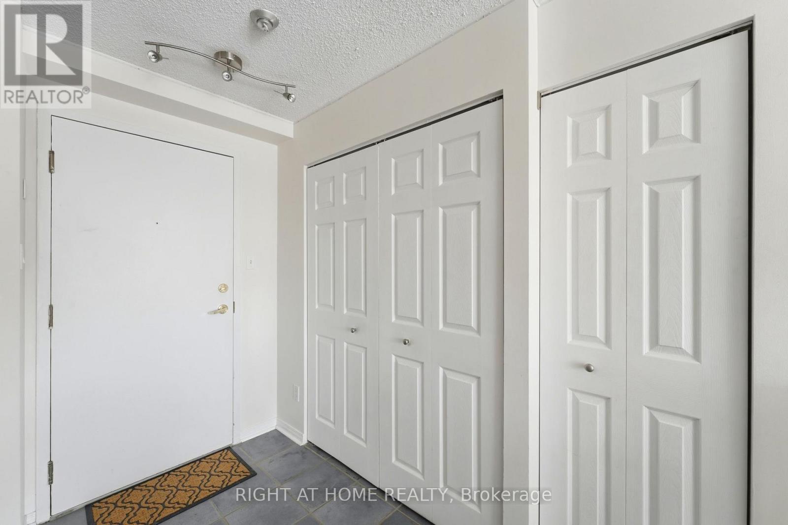 309 - 225 Alvin Road N, Ottawa, Ontario K1K 4H6 - Photo 7 - X12903904