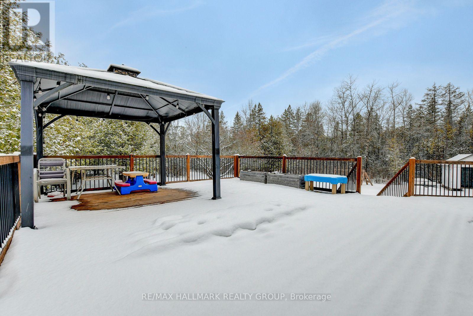 131 Delaney Drive, Ottawa, Ontario  K0A 1L0 - Photo 36 - X12903914