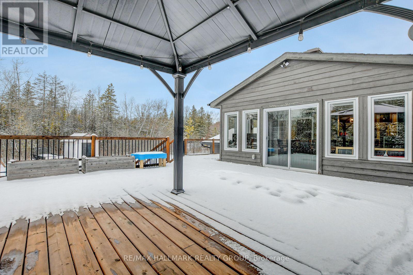 131 Delaney Drive, Ottawa, Ontario  K0A 1L0 - Photo 37 - X12903914