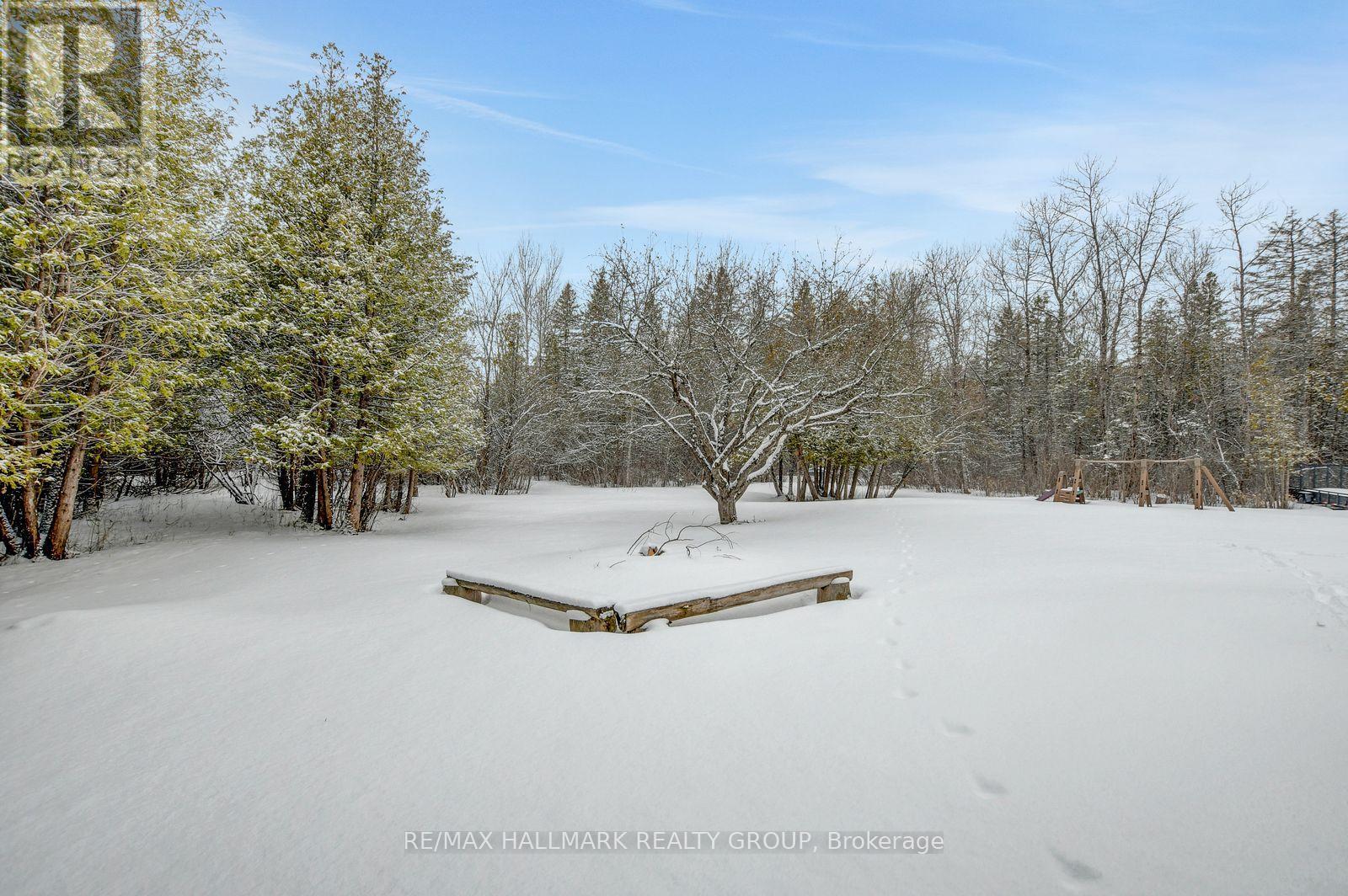 131 Delaney Drive, Ottawa, Ontario  K0A 1L0 - Photo 40 - X12903914