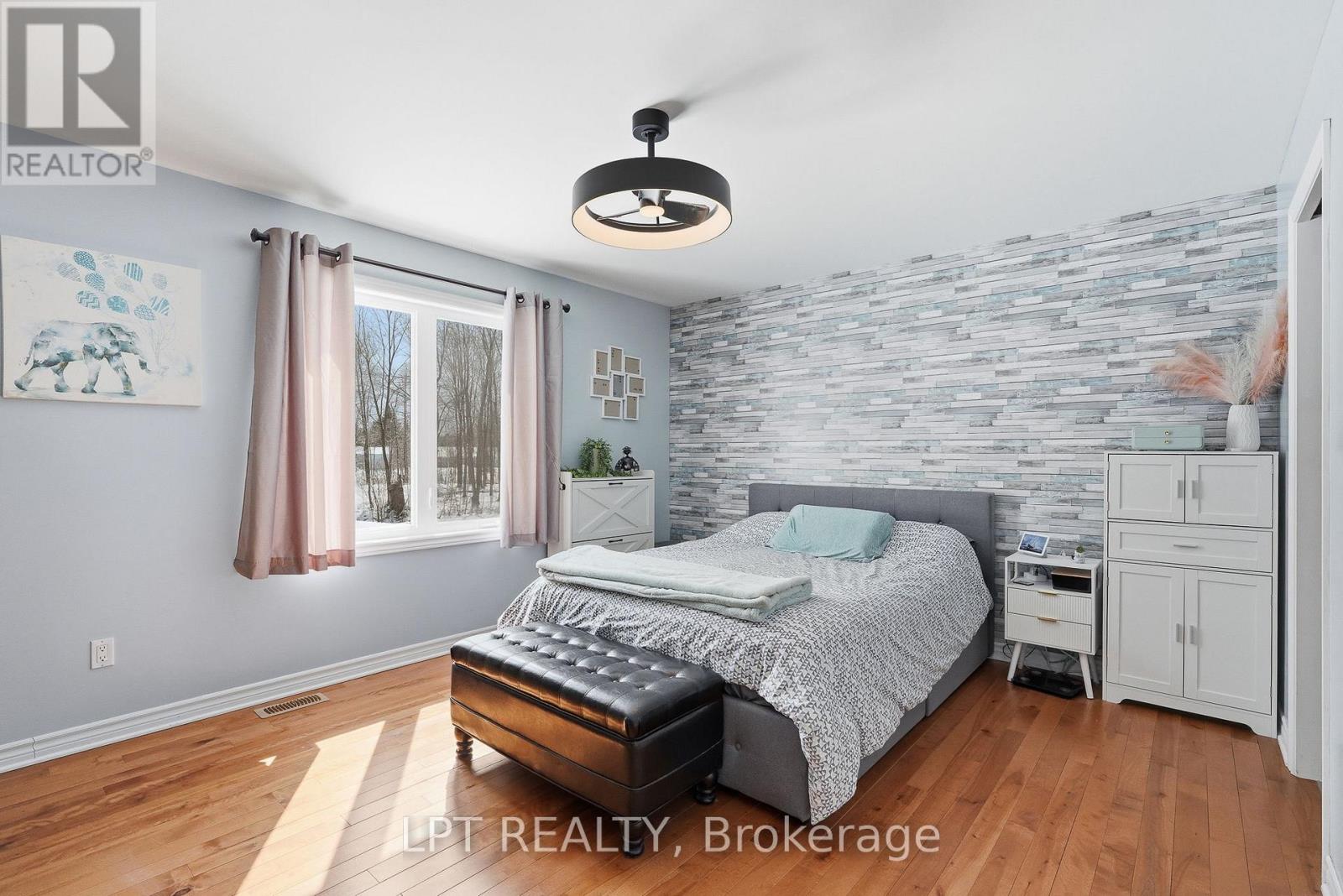 132 Moise-Gendron Street, Clarence-Rockland, Ontario  K0A 1E0 - Photo 16 - X12903992