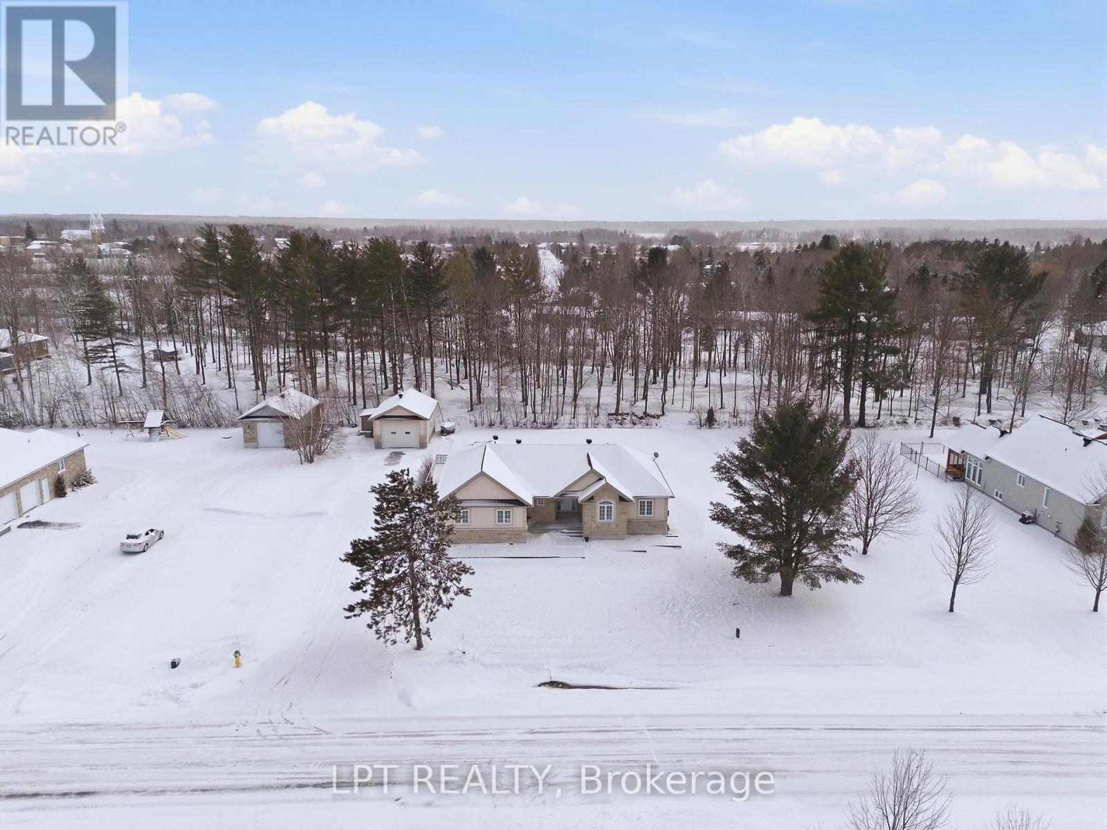 132 Moise-Gendron Street, Clarence-Rockland, Ontario  K0A 1E0 - Photo 32 - X12903992