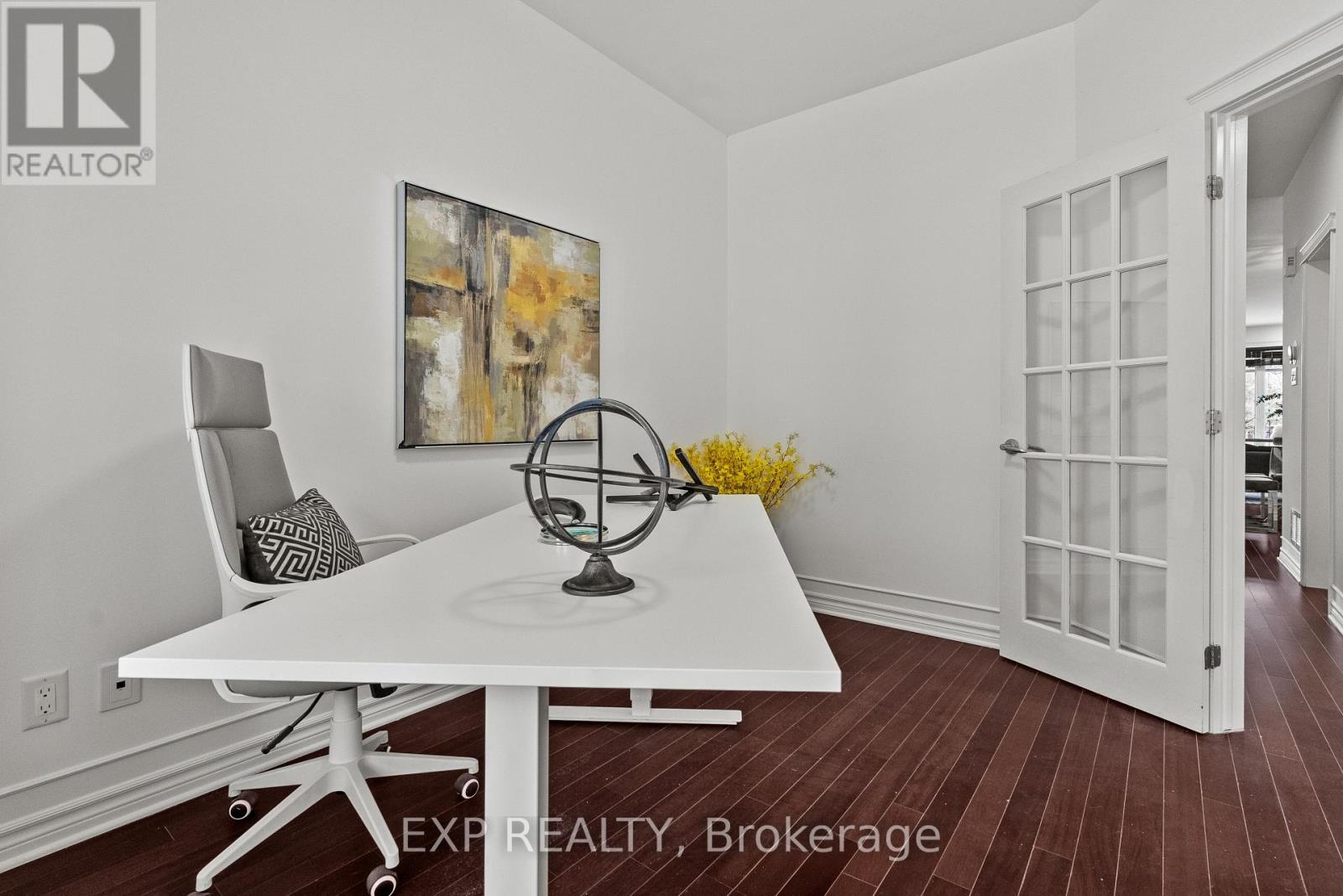 116 Watershield Ridge, Ottawa, Ontario  K2J 5T8 - Photo 5 - X12904076