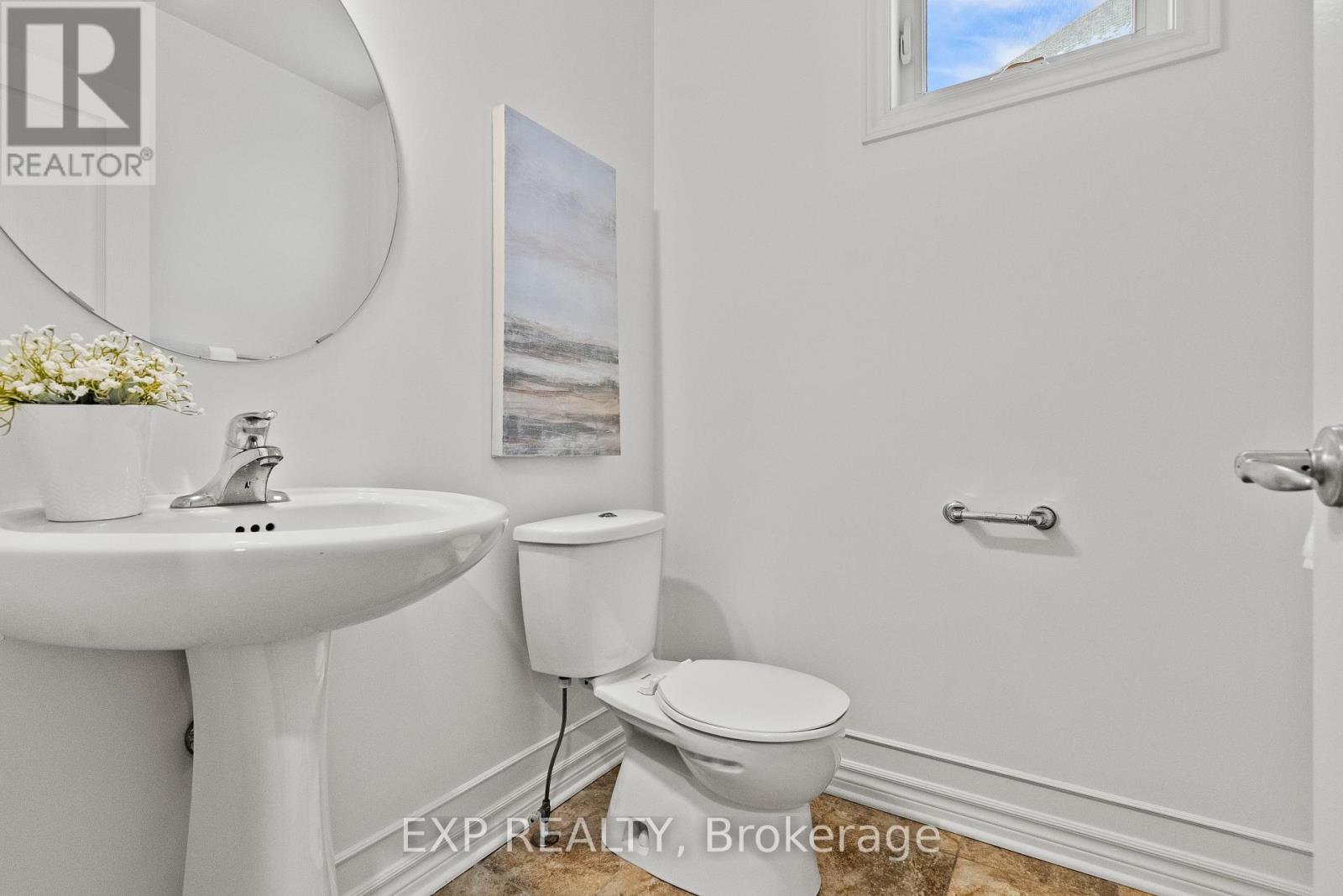 116 Watershield Ridge, Ottawa, Ontario  K2J 5T8 - Photo 7 - X12904076