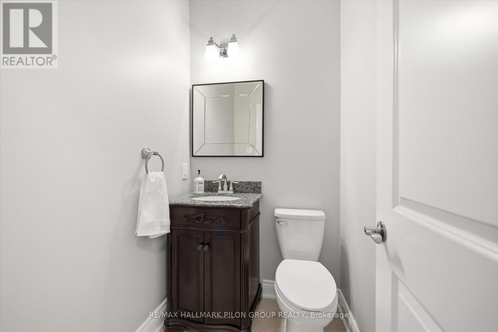 6692 Pebble Trail Way, Ottawa, Ontario  K4P 0B7 - Photo 11 - X12904088