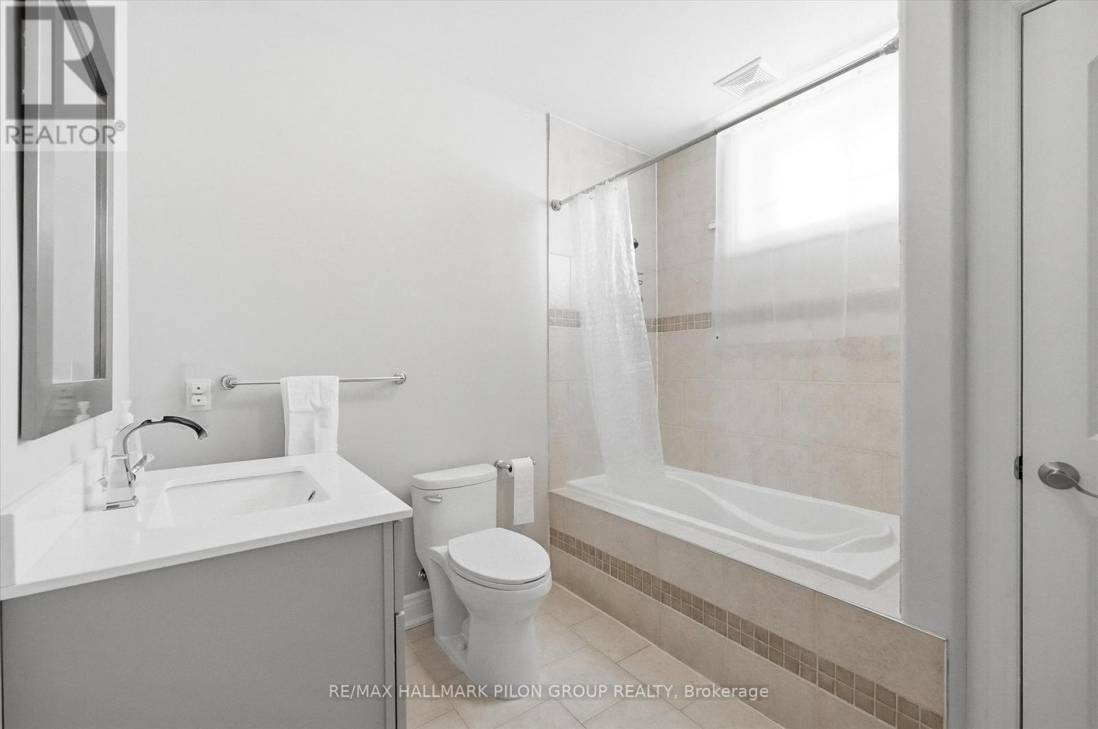 6692 Pebble Trail Way, Ottawa, Ontario  K4P 0B7 - Photo 27 - X12904088