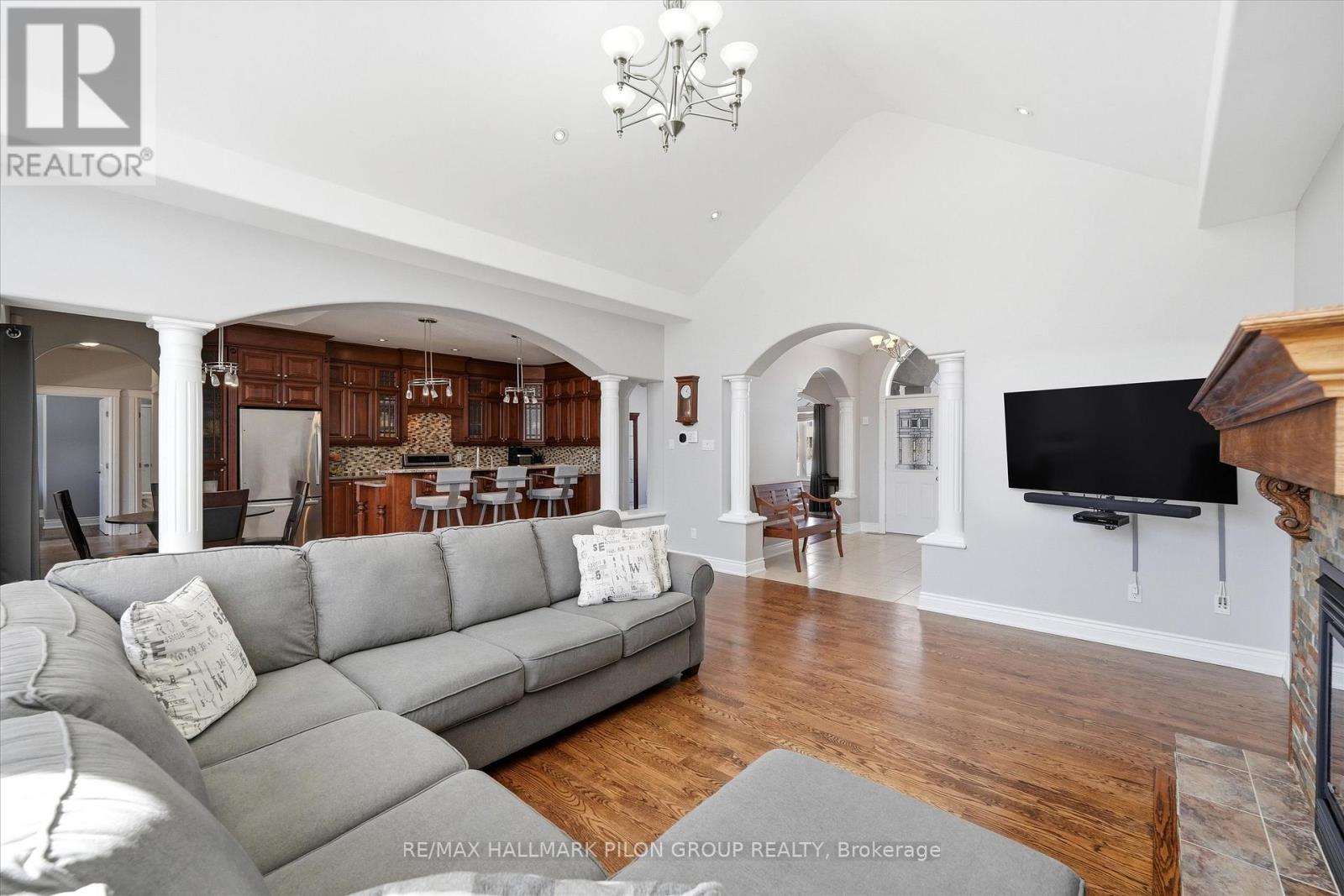 6692 Pebble Trail Way, Ottawa, Ontario  K4P 0B7 - Photo 5 - X12904088