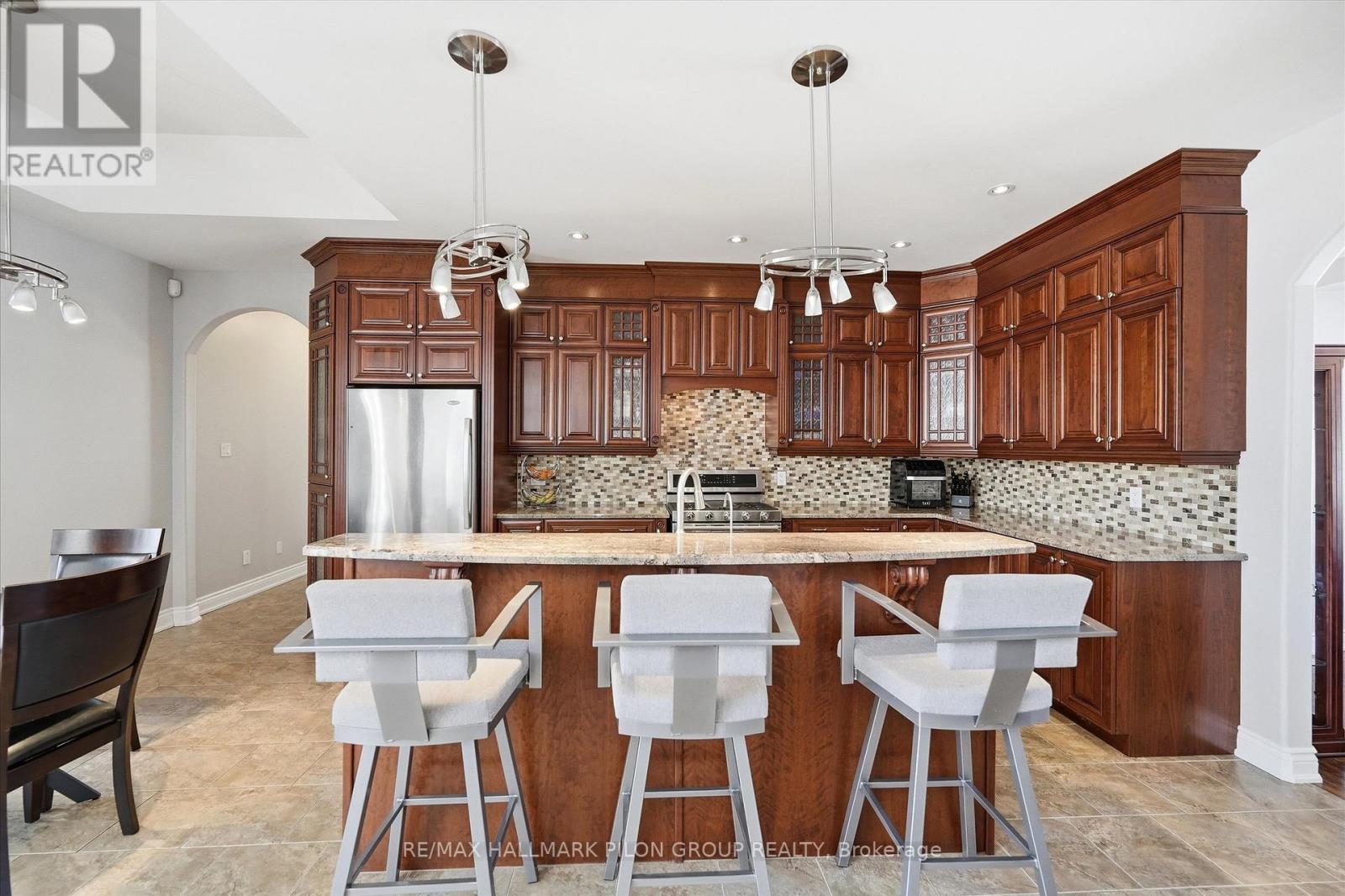 6692 Pebble Trail Way, Ottawa, Ontario  K4P 0B7 - Photo 6 - X12904088