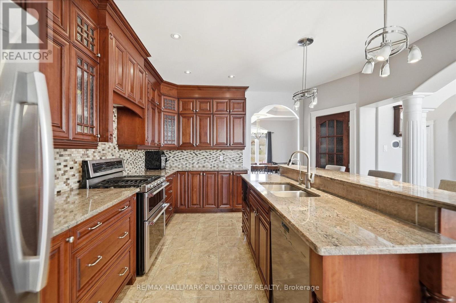 6692 Pebble Trail Way, Ottawa, Ontario  K4P 0B7 - Photo 7 - X12904088