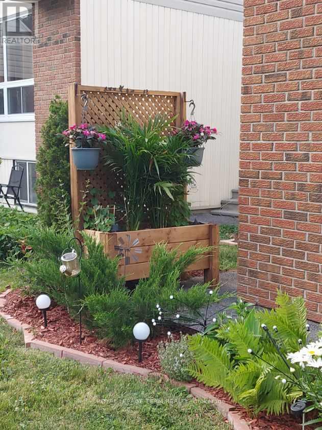 C - 41 Forester Crescent Sw, Ottawa, Ontario K2H 8Y3 - Photo 43 - X12904094